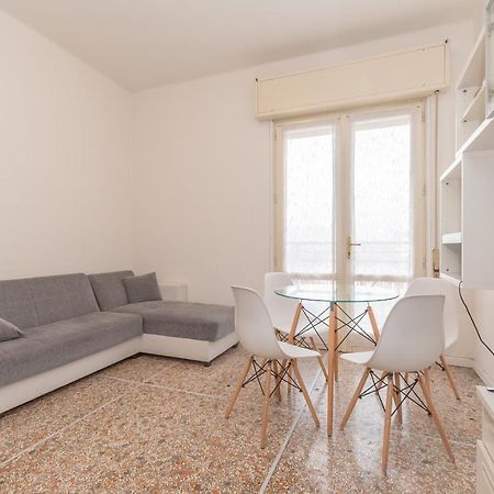 Appartamento Ospedale Civile 3 - F&L Apartment بريشا المظهر الخارجي الصورة